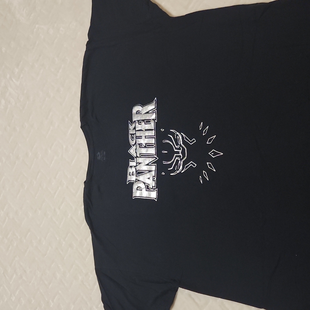Black panther tshirt